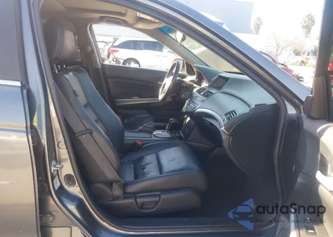 2010 Honda Accord 2.4 Ex-L z USA, uszkodzony, nr VIN 1HGCP2F80AA066353